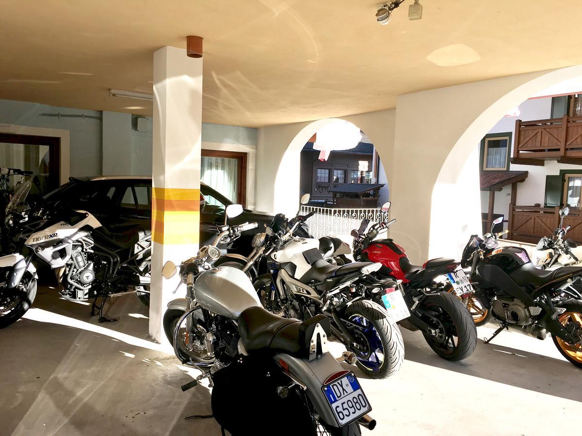 B&B Family Accommodation Canazei Bike Friendly Exterior photo